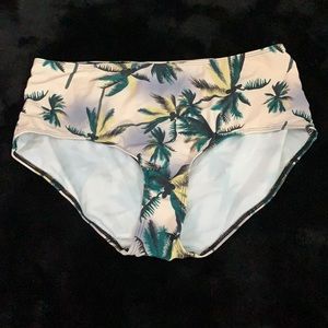 Palm Tree Bottoms